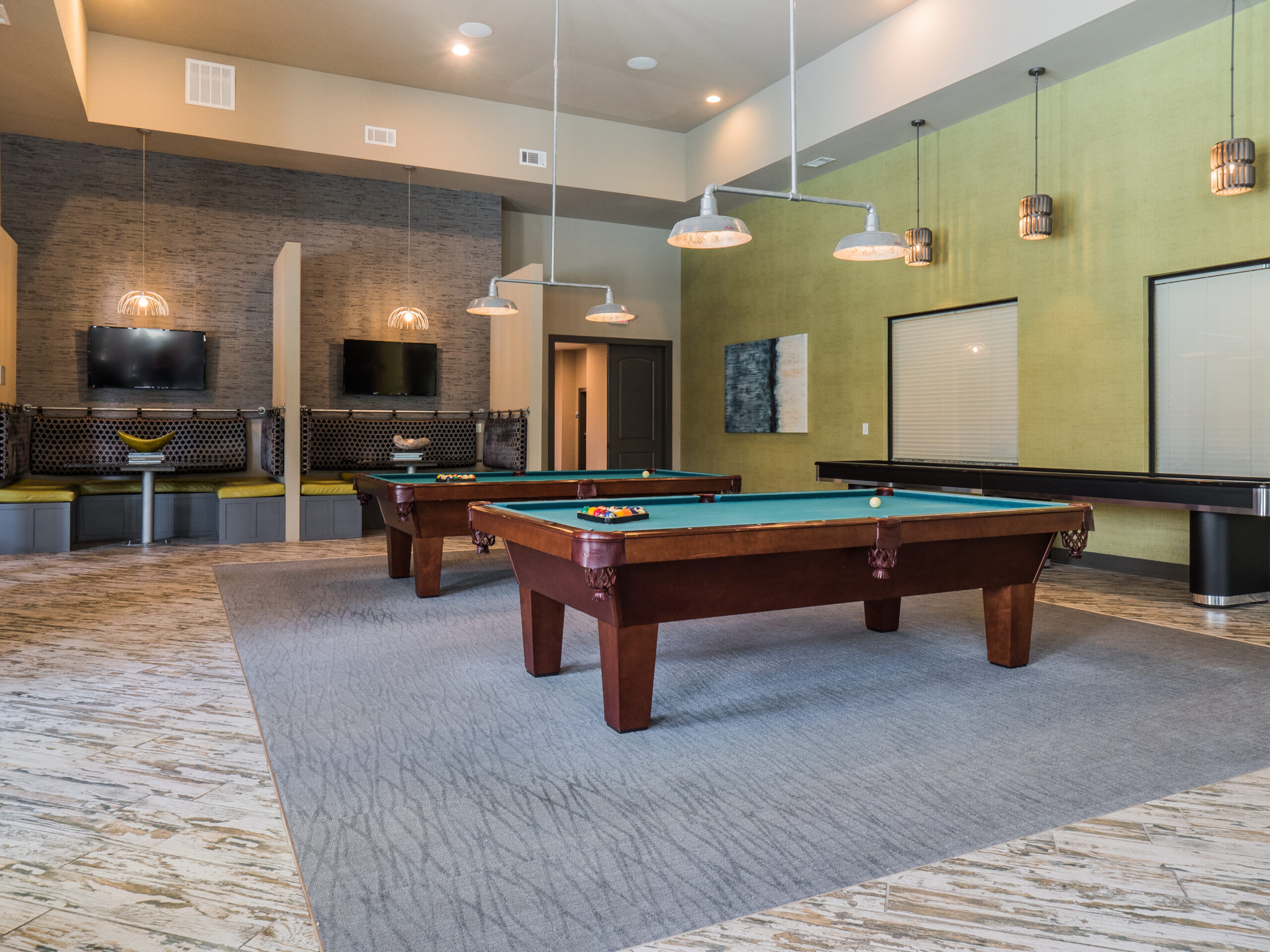 pool table and game room at Progress 910 apartments near UNCW
