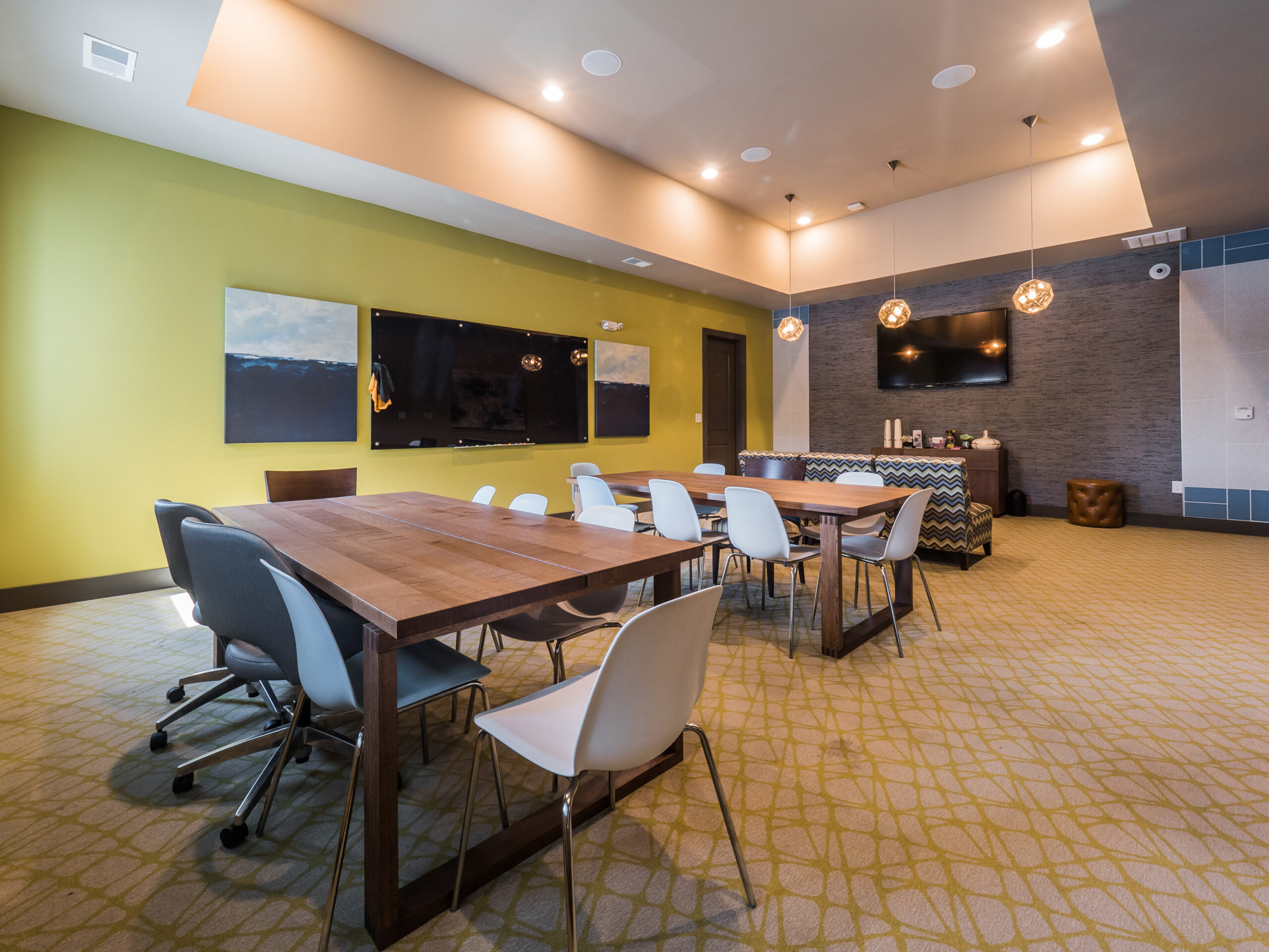 Indoor social space at Progress 910, Wilmington student housing